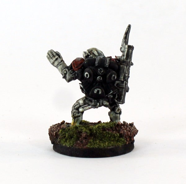 PTD IA055 Retained Jupon, Rifle Slung, Waving the advance - White Armour  (1)