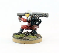 PTD IA068 Muster Private, Kneeling with Anvil 888 - Red Armour  (1)