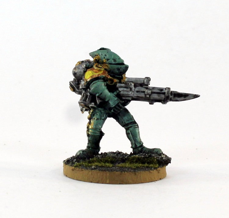 PTD IA073 Retained Knight Assaulter with Angis Rifle - Green Armour  (1)