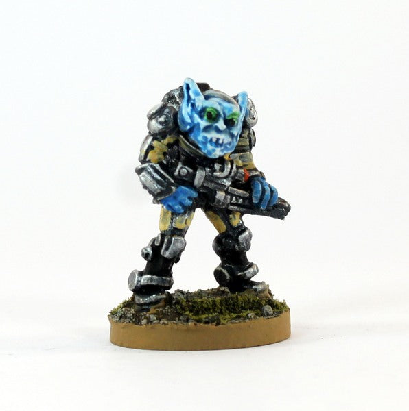 PTD AS008 Fomor Space Raider with Laser Rifle