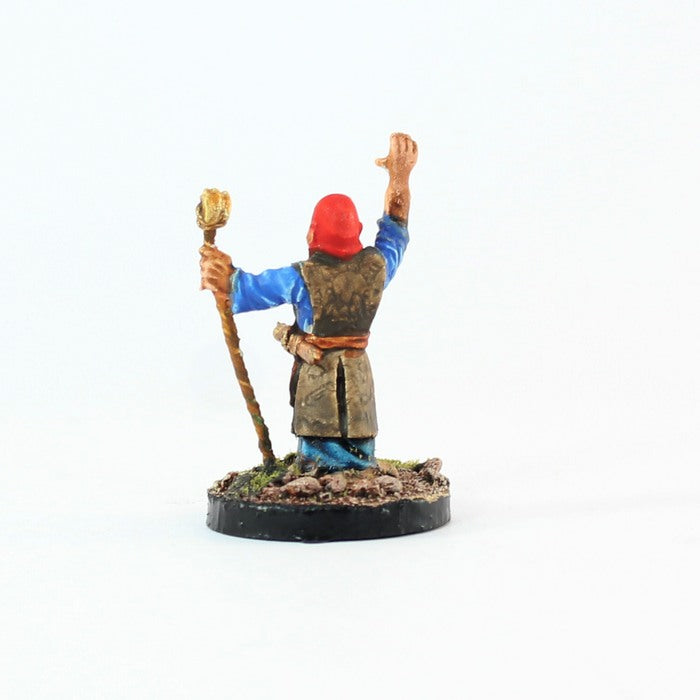 PTD FL4-04: Summoner in the act of incantation.
