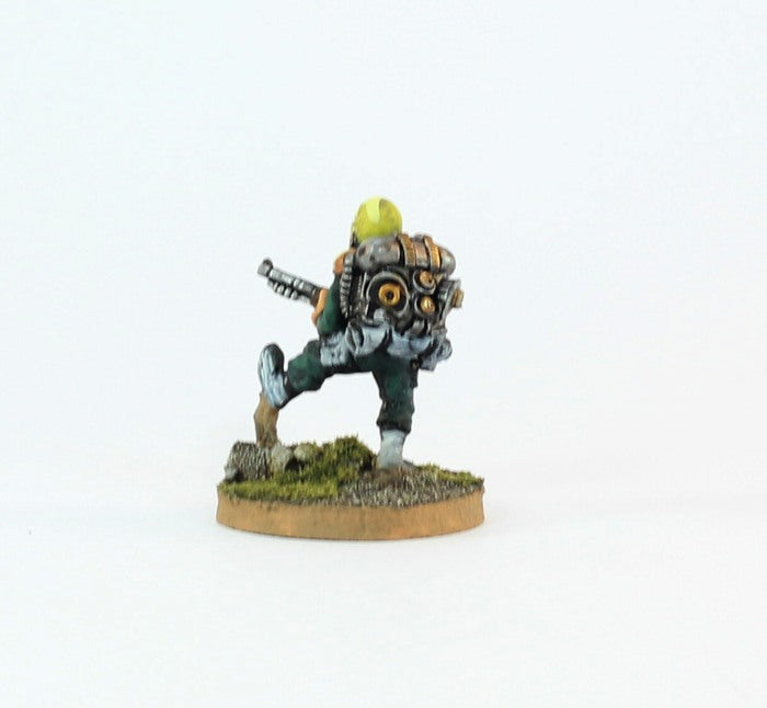 PTD IA065 Muster Grenadier with Moth Rifle, Hobbs Bomb, Kicking - Green Armour  (1)