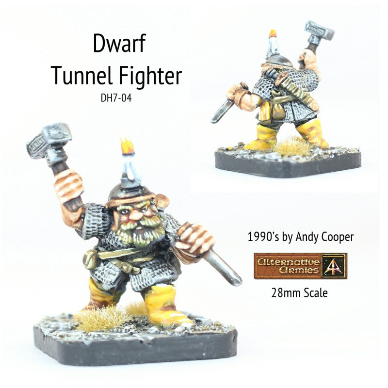 DH7-04 Dwarf with Hammer and Chisel