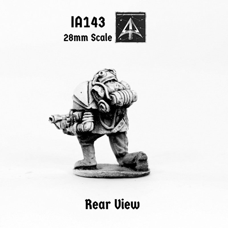 IA143 Legionary Pioneer kneeling