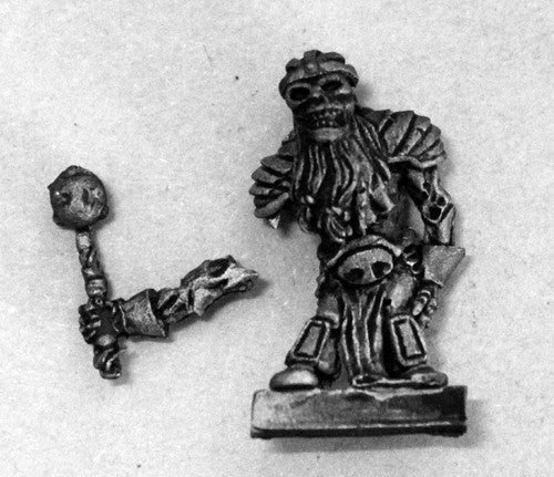 UDD004 Undead Heavy Infantry with Mace