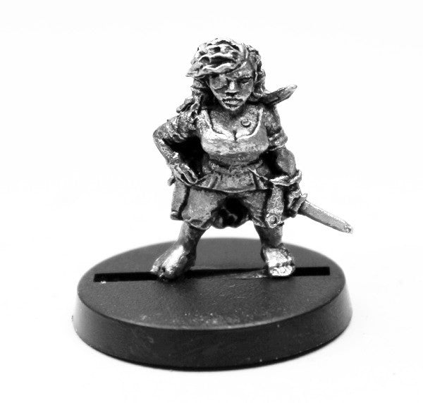 AAB005 Female Halfling Adventurer