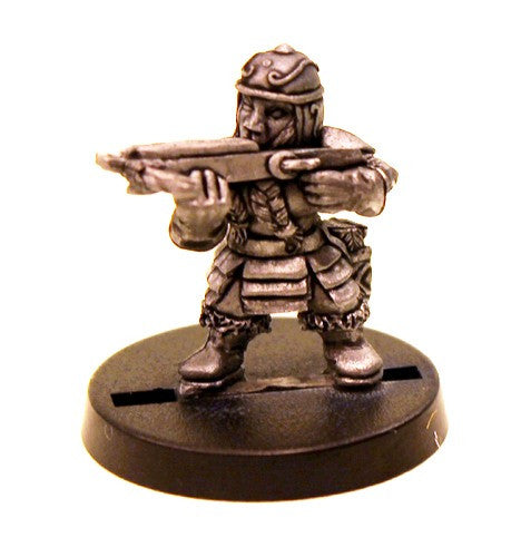 DWM014B Dwarf Female Arbalesier