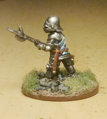 HU28a Knight with Halberd (in Sallet)