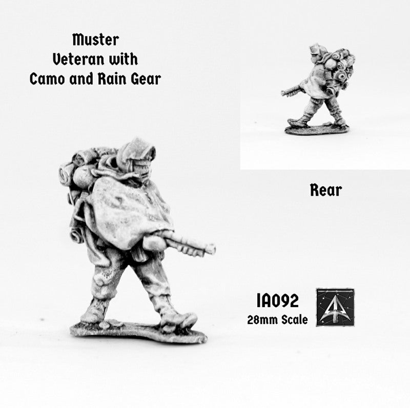 IA092 Muster Veteran in rain gear