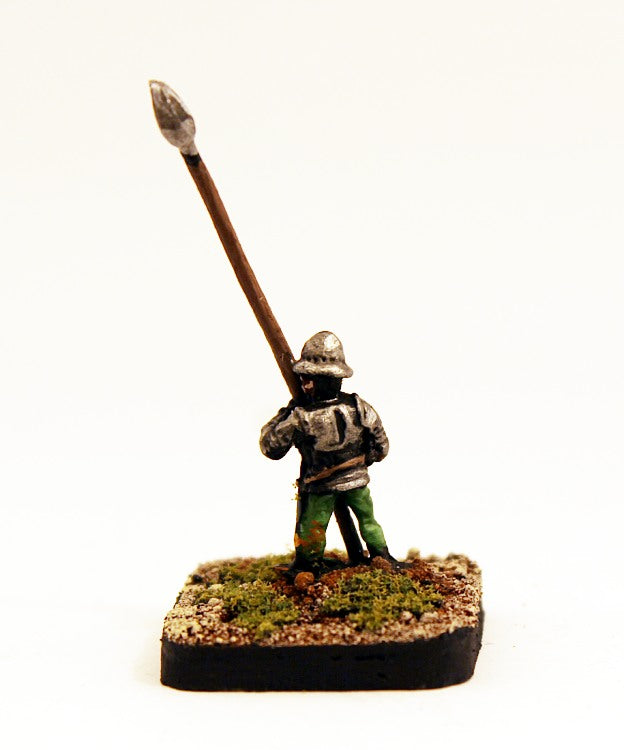 ME38 Heavily Armoured Pikeman
