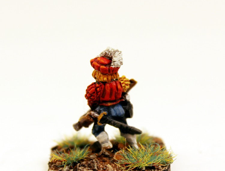 MR117 Landsknecht Crossbow Advancing
