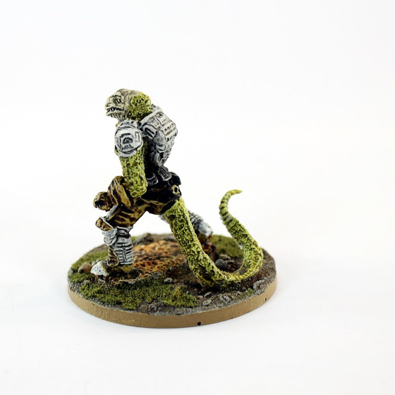 PTDTSF51 Thulg Bounty Hunter Pistol (1)