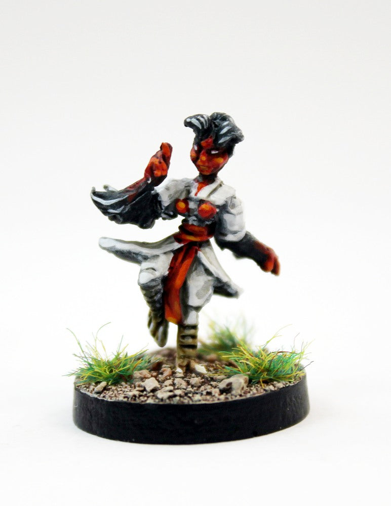 SGF204 Robed Female Dia Tengu