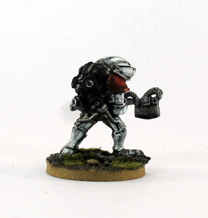 PTD IA071 Retained Knight with Roaz Axe - White Armour  (1)