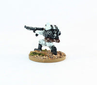 PTD IA048 Muster Private kneeling with Moth Rifle - White