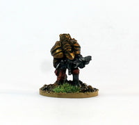 PTD IA143 Legionary Pioneer Kneeling (1)