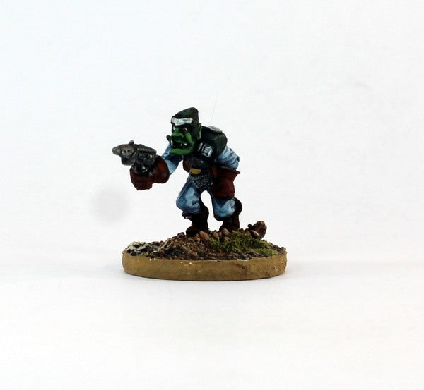 PTD IA182 Malig running with Cupid Laser Pistol (1)