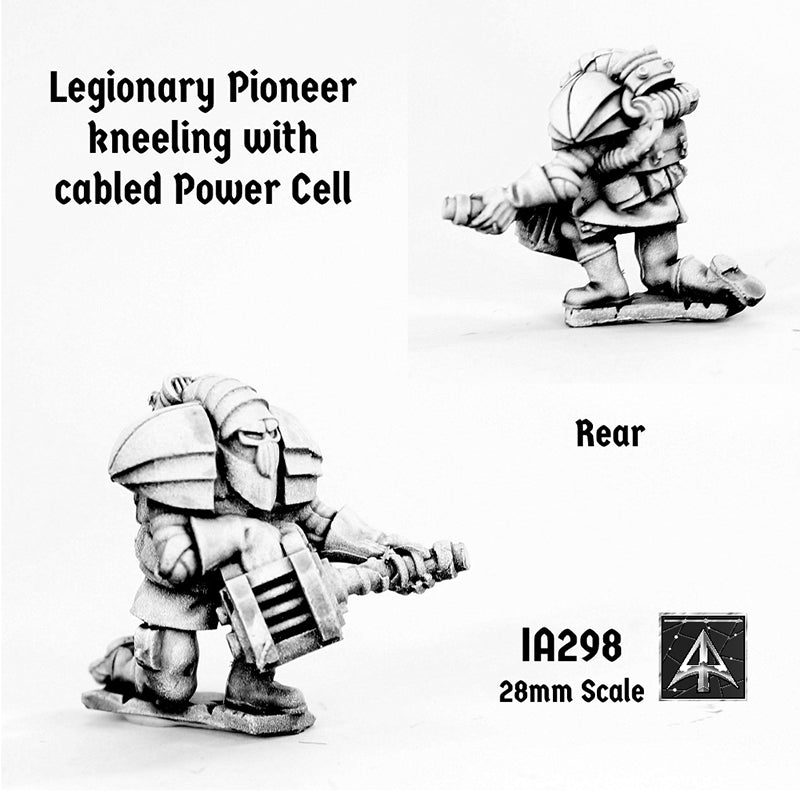 IA298 Legionary Pioneer kneeling with cabled Power Cell
