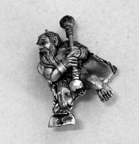 PELT008 Dwarf GemClub Pelter