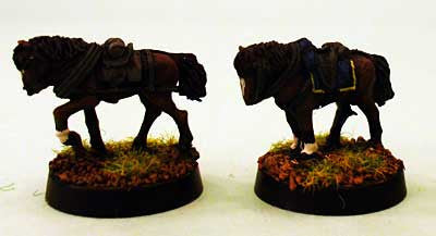AG5 Pair of Limber Horses