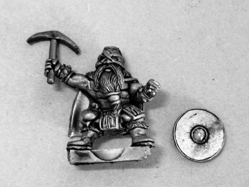 DWM007 Dwarf Warrior with Pick