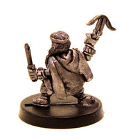 DWM011 Dwarf Crossbow Wielder