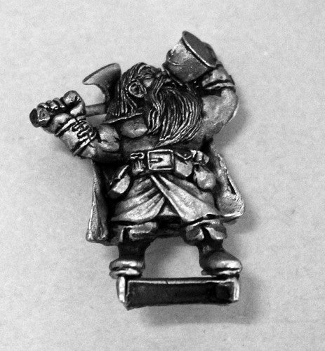 DWM013 Dwarf with Battle Tankard