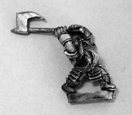 DWM017 Dwarf with Battle Axe II