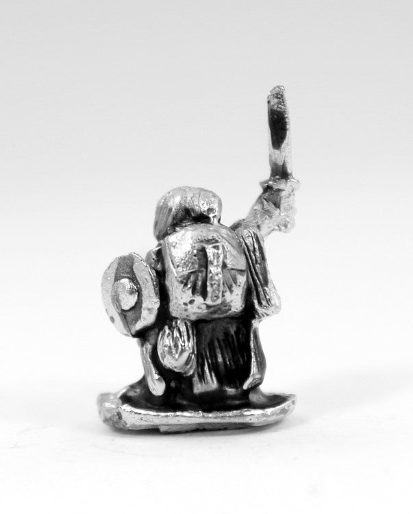 MDA22 Halfling Warrior
