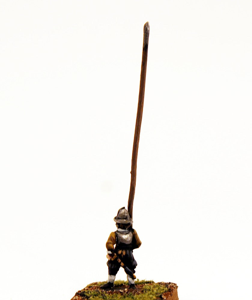 MR38 English Pike 16thC Late