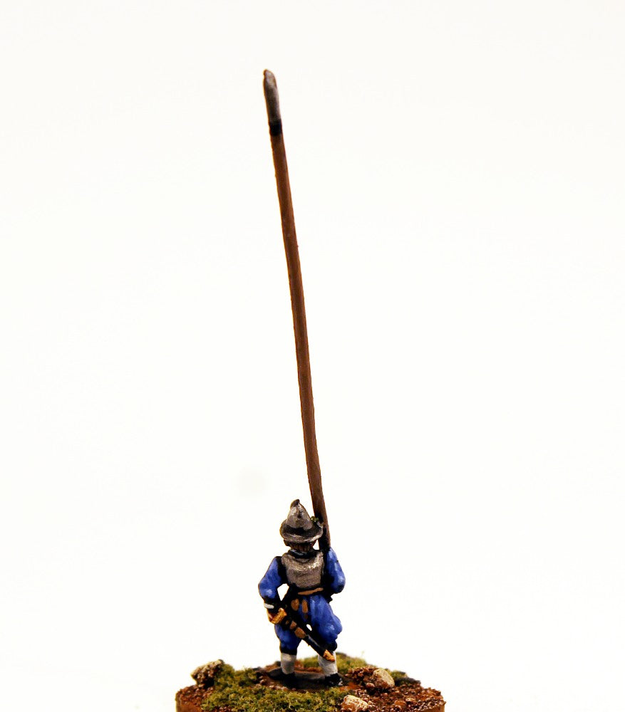 MR53 German Pike 17thC