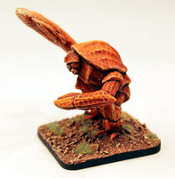 VNT37 Crustacean Monster - 45mm tall